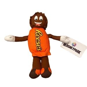 Hershey Reese’s Peanut Butter Cup Plush NEW Reese Orange Hersheypark Stuffed